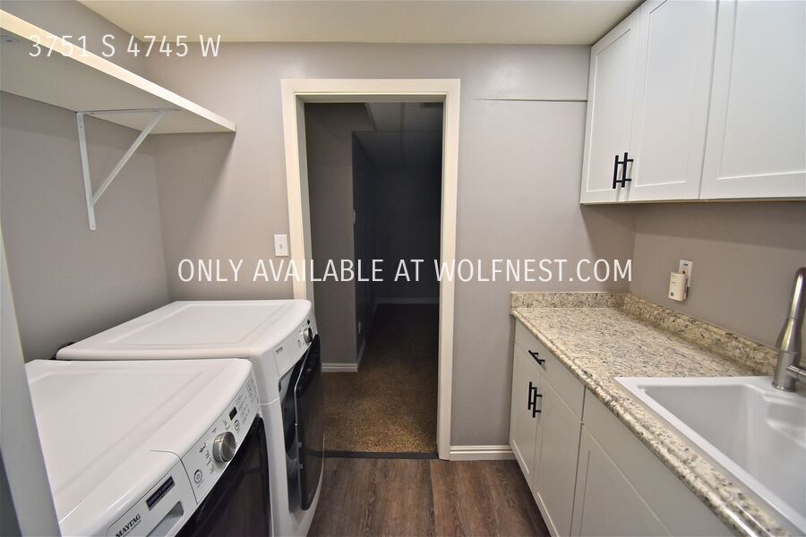 Stunning 4 Bed West Valley Home! No Deposit Option! property image