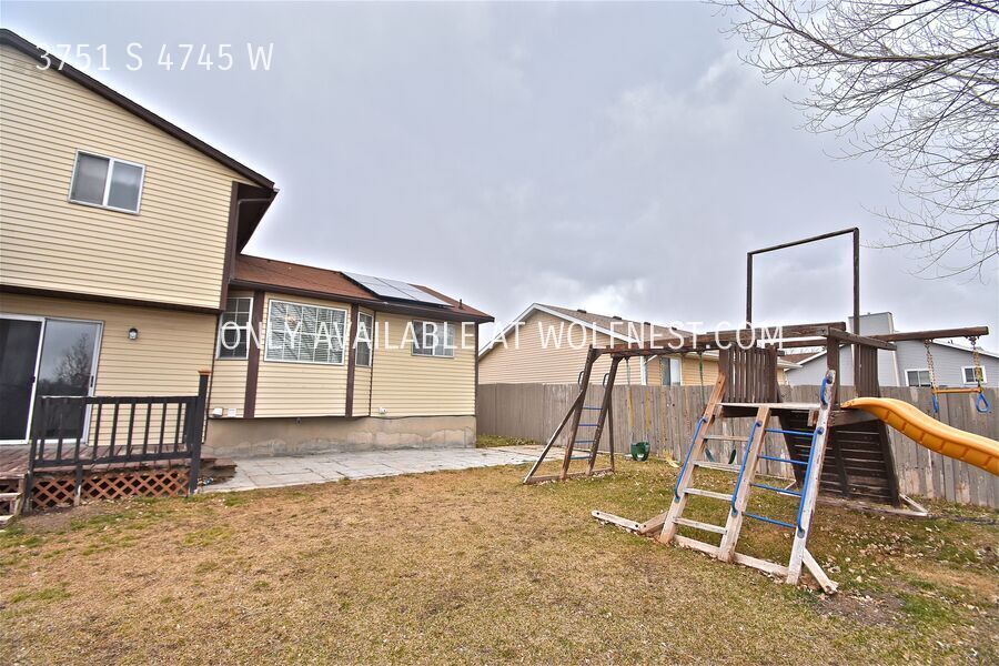 Stunning 4 Bed West Valley Home! No Deposit Option! property image