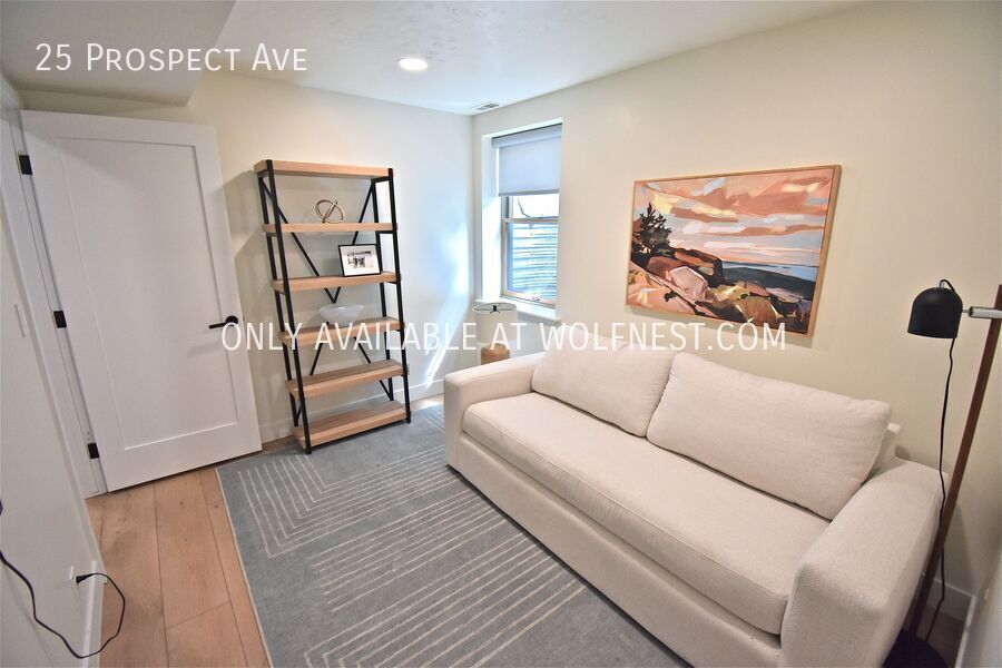 Gorgeous 2 Bed Park City Home! No Deposit Option! property image