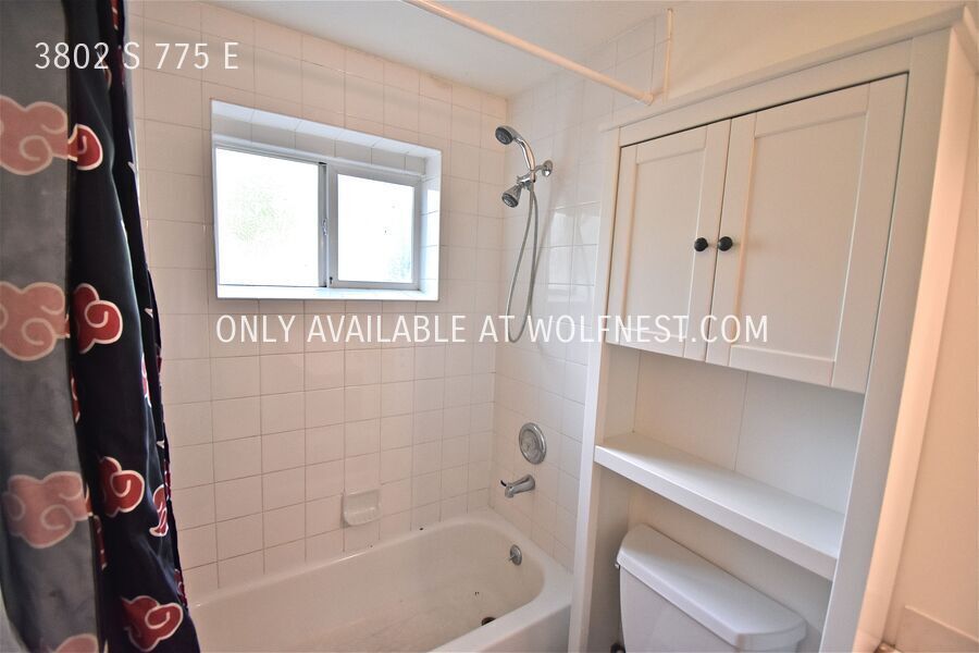 Beautiful 3 Bed Millcreek Bsmt Unit! No Deposit Option! property image