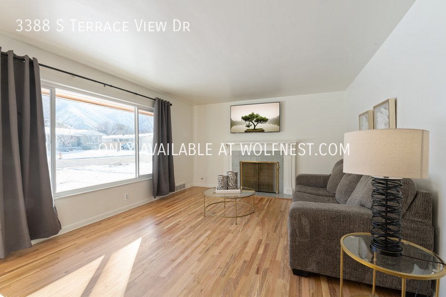 Stunning 4 Bedroom Millcreek Home! property image