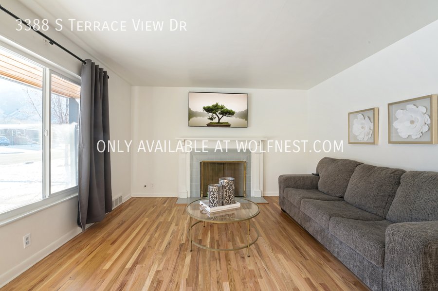 Stunning 4 Bedroom Millcreek Home! property image