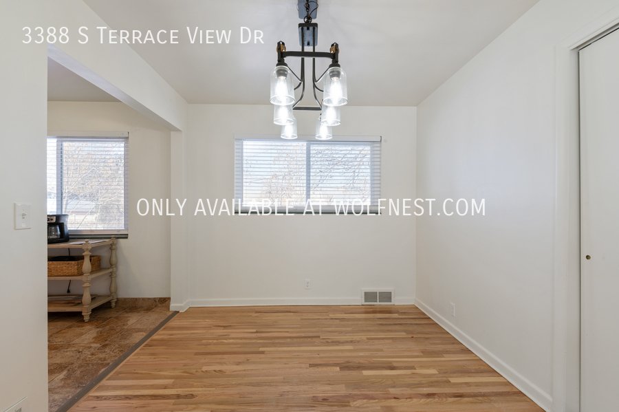 Stunning 4 Bedroom Millcreek Home! property image