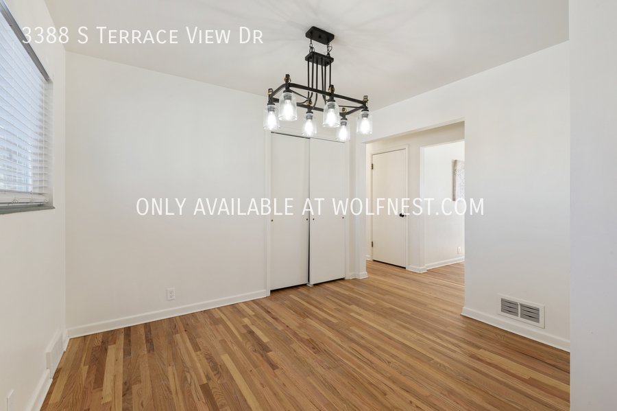 Stunning 4 Bedroom Millcreek Home! property image