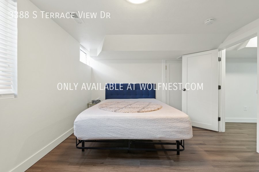 Stunning 4 Bedroom Millcreek Home! property image