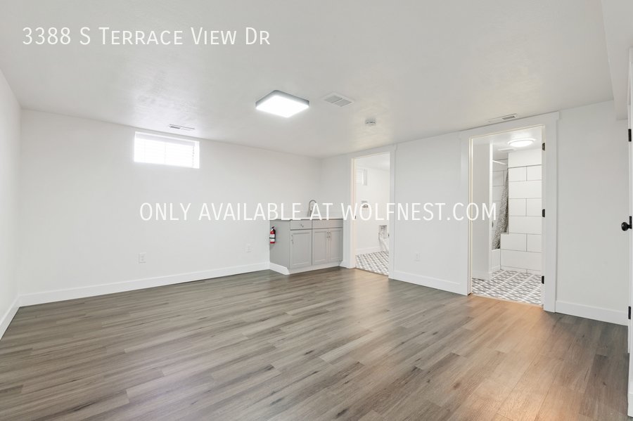 Stunning 4 Bedroom Millcreek Home! property image