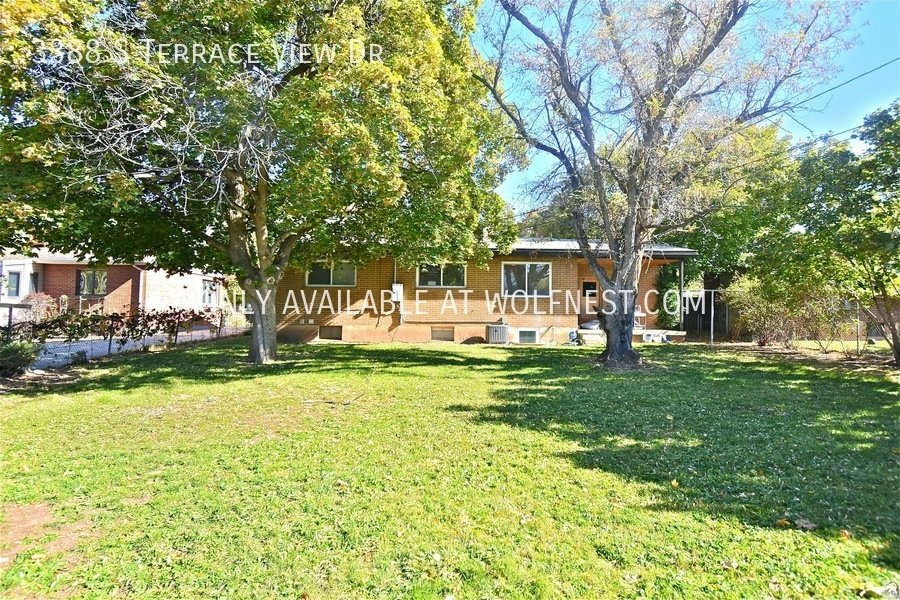 Stunning 4 Bedroom Millcreek Home! property image