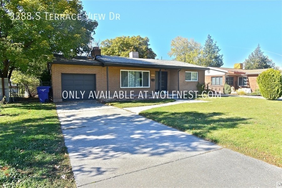 Stunning 4 Bedroom Millcreek Home! property image