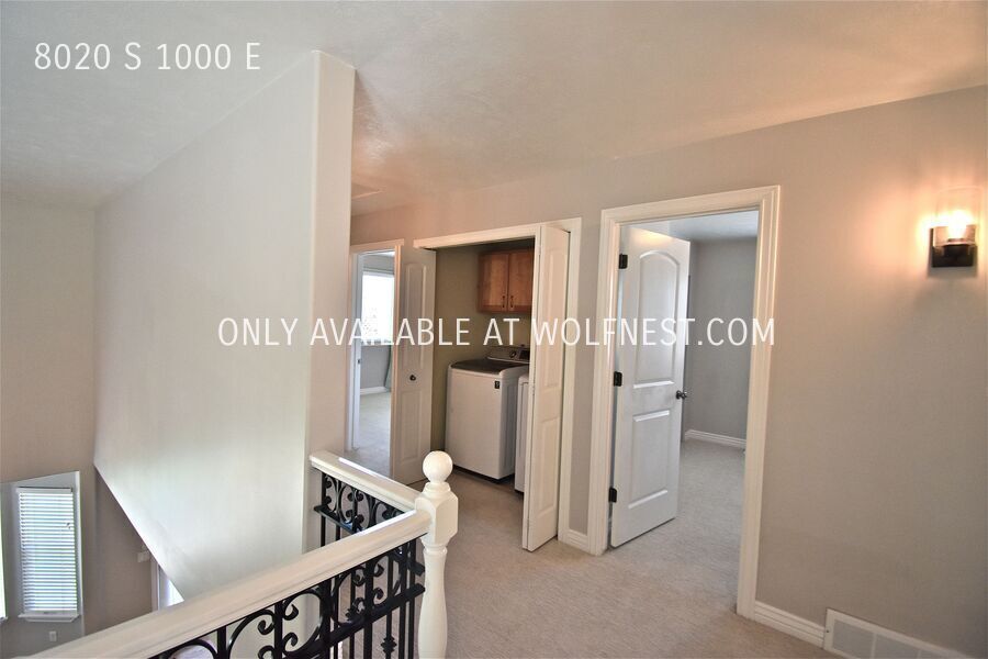 Gorgeous 4 Bedroom Sandy Home! property image