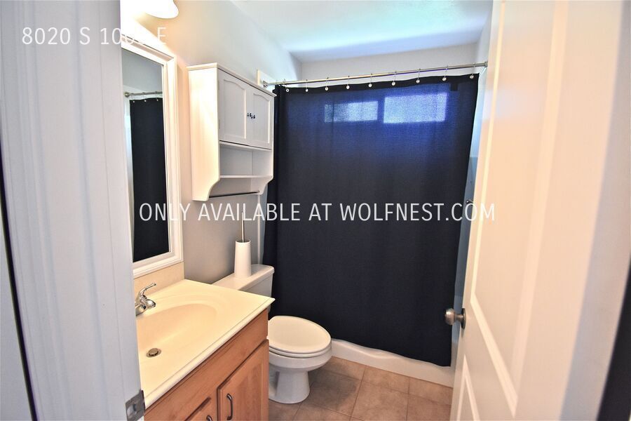 Gorgeous 4 Bedroom Sandy Home! property image