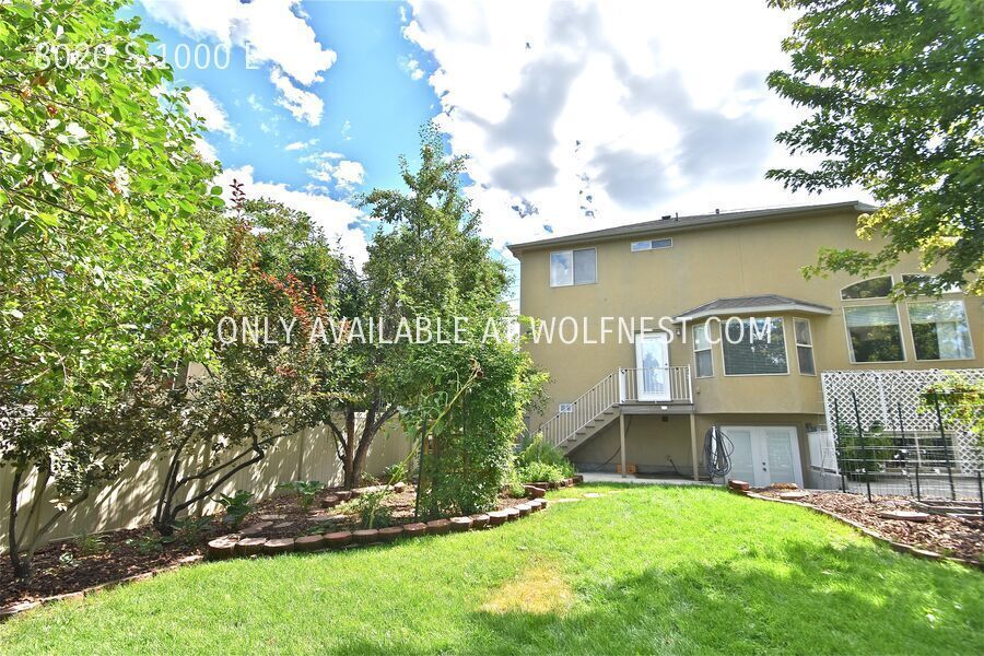 Gorgeous 4 Bedroom Sandy Home! property image