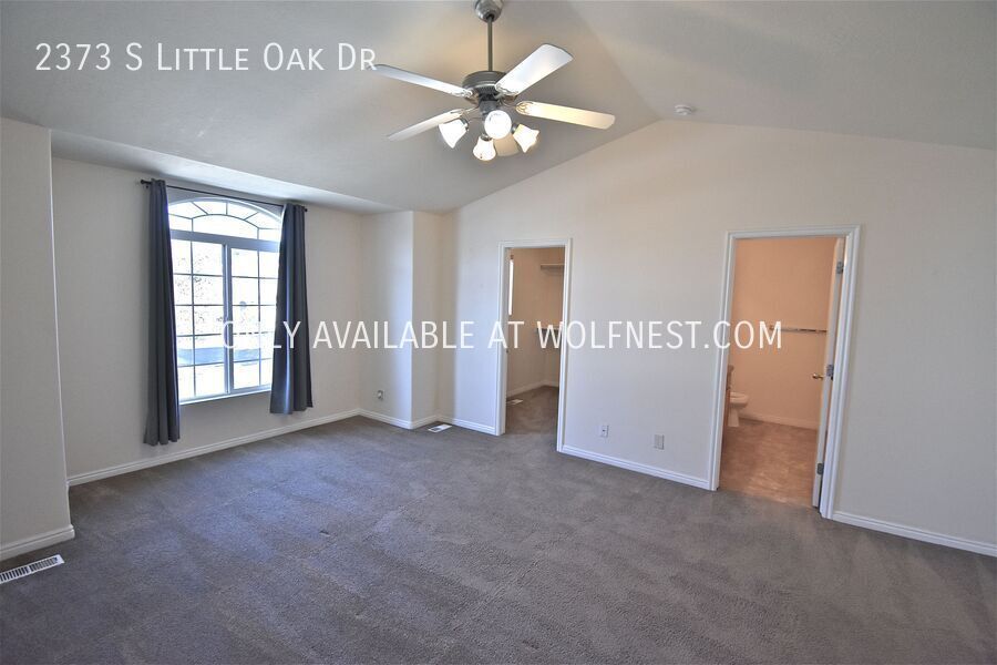 Lovely 3 Bed West Valley Townhome! No Deposit Option! property image