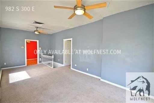 Beautiful 3 Bed Downtown Home! No Deposit Option! property image