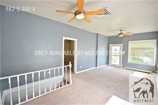 Beautiful 3 Bed Downtown Home! No Deposit Option! property image