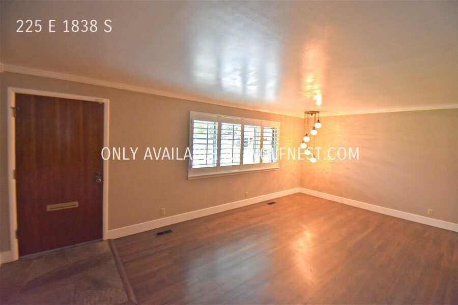 Lovely 4 Bed Orem Home! No Deposit Option! property image