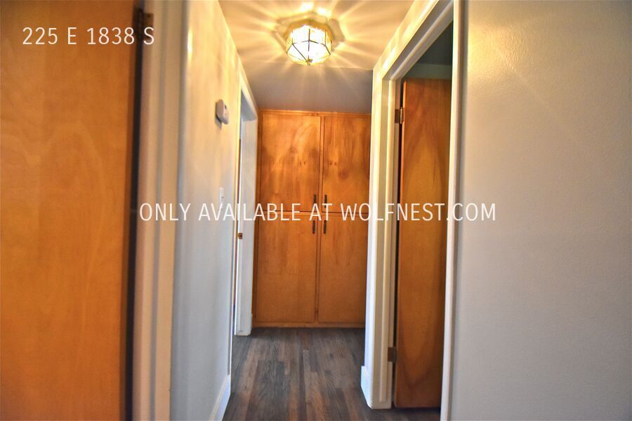 Lovely 4 Bed Orem Home! No Deposit Option! property image