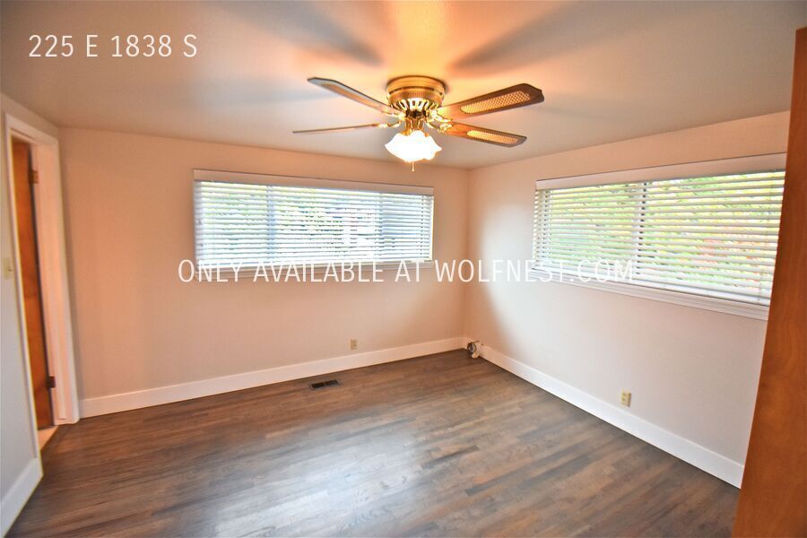 Lovely 4 Bed Orem Home! No Deposit Option! property image