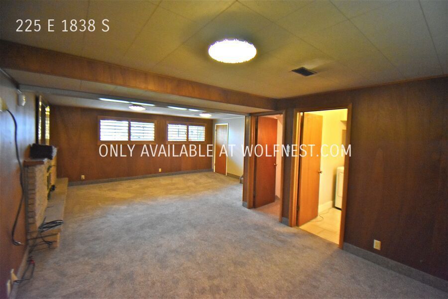 Lovely 4 Bed Orem Home! No Deposit Option! property image