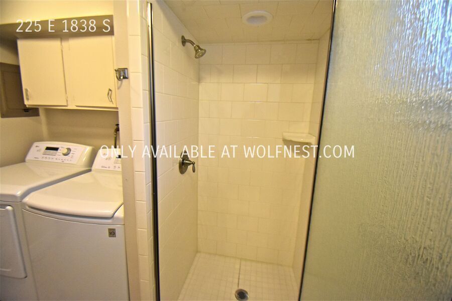 Lovely 4 Bed Orem Home! No Deposit Option! property image