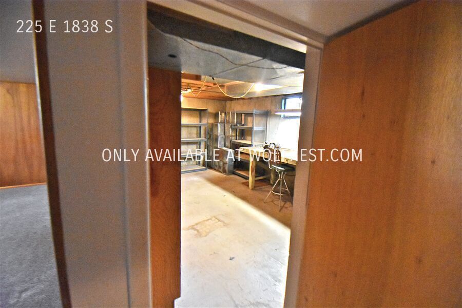 Lovely 4 Bed Orem Home! No Deposit Option! property image