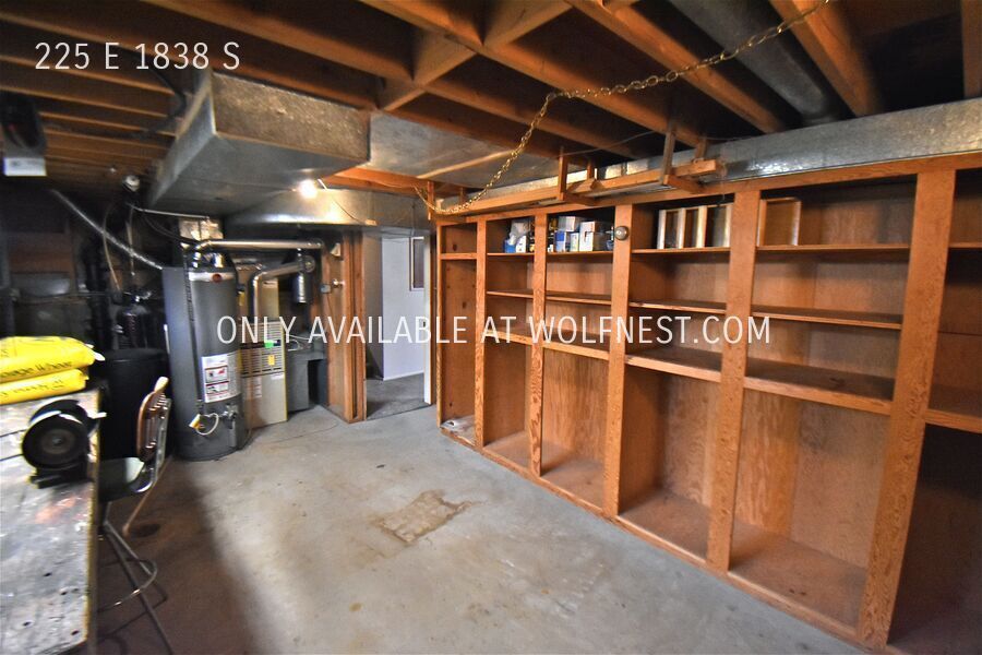 Lovely 4 Bed Orem Home! No Deposit Option! property image