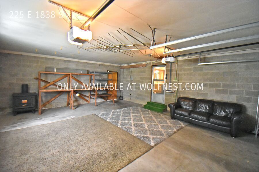 Lovely 4 Bed Orem Home! No Deposit Option! property image