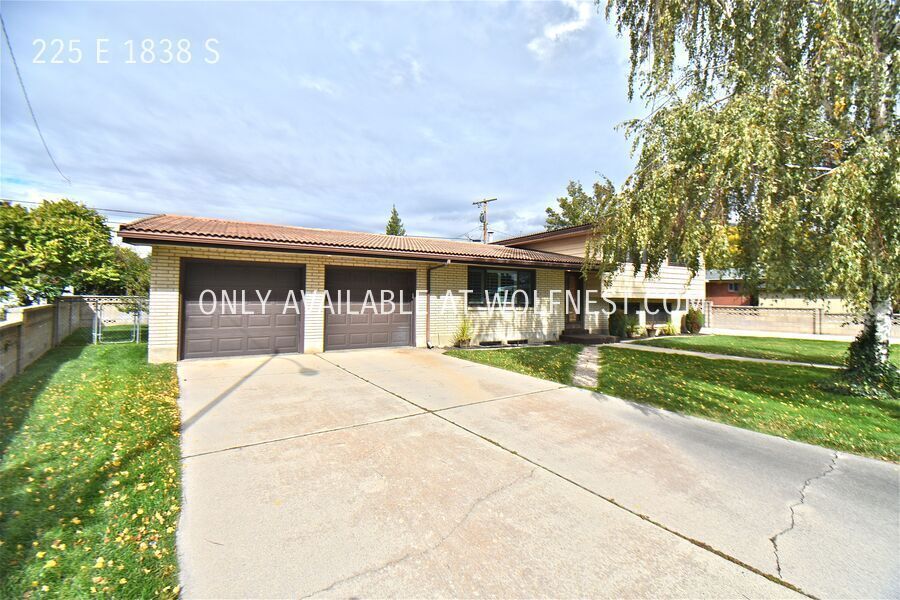 Lovely 4 Bed Orem Home! No Deposit Option! property image