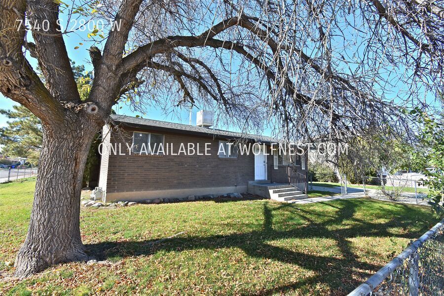 No Deposit Option! Lovely 4 Bedroom West Jordan Home! property image