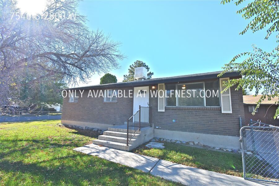 No Deposit Option! Lovely 4 Bedroom West Jordan Home! property image