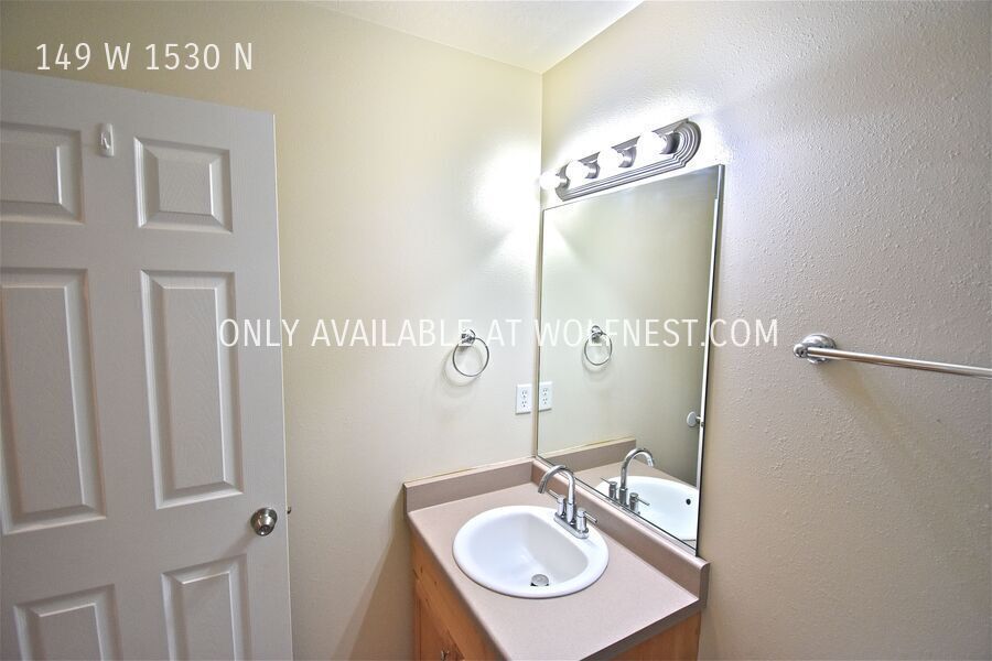 Spacious 4 Bed Tooele Home! No Deposit Option! property image