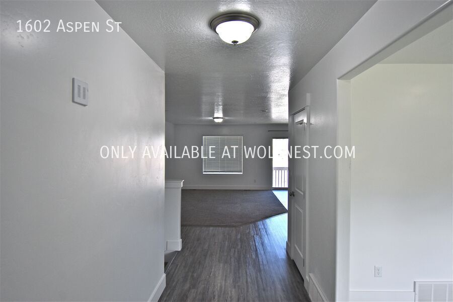 Stunning 3 Bedroom Santaquin Home! property image