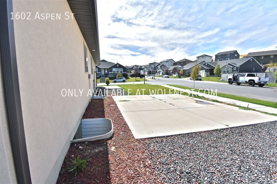 Stunning 3 Bedroom Santaquin Home! property image