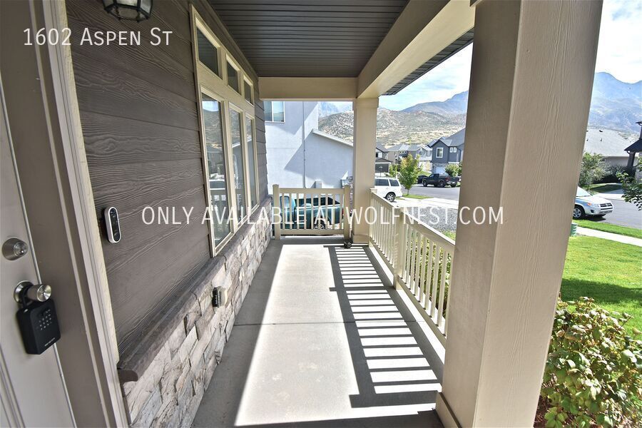 Stunning 3 Bedroom Santaquin Home! property image