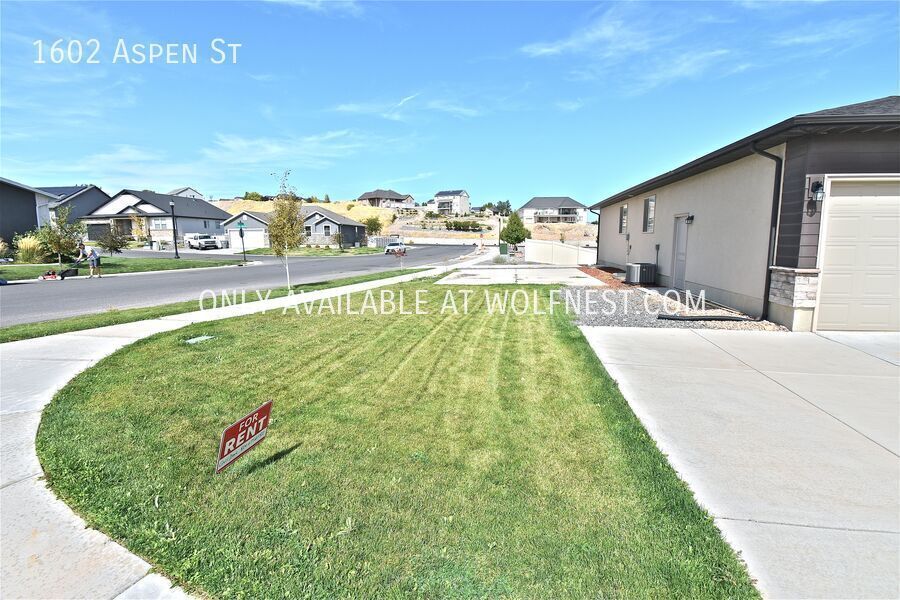 Stunning 3 Bedroom Santaquin Home! property image