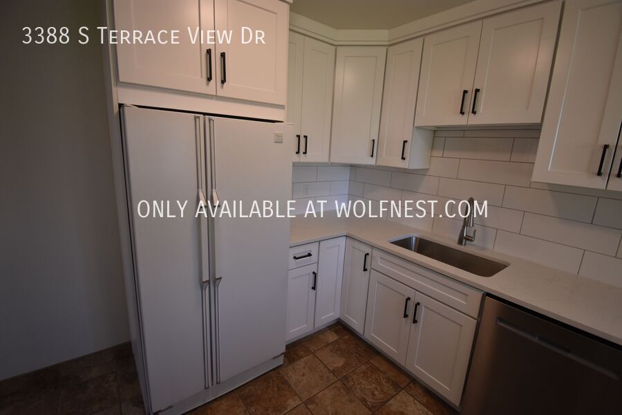 Stunning 4 Bedroom Millcreek Home! property image