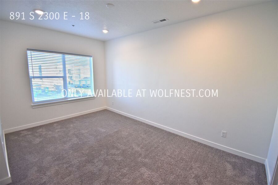 Beautiful 3 Bedroom Spanish Fork Condo! property image