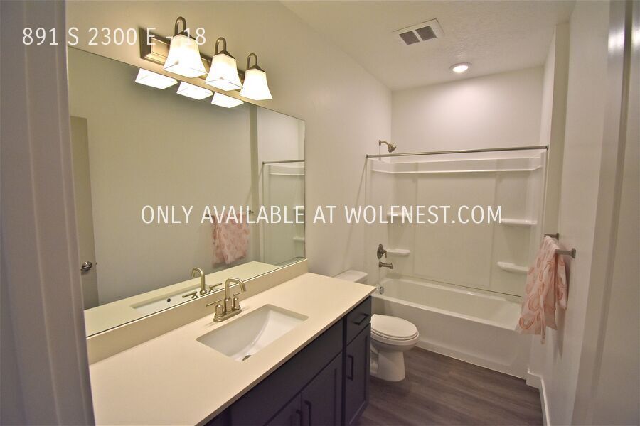 Beautiful 3 Bedroom Spanish Fork Condo! property image