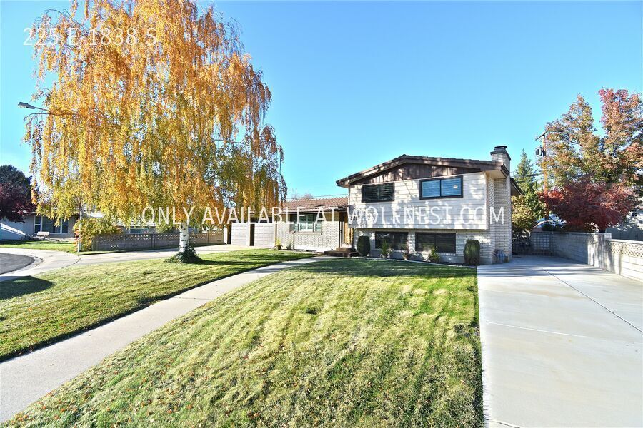 Lovely 4 Bed Orem Home! No Deposit Option! property image
