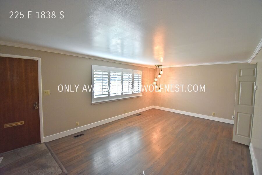 Lovely 4 Bed Orem Home! No Deposit Option! property image