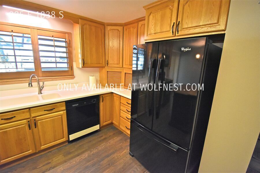 Lovely 4 Bed Orem Home! No Deposit Option! property image