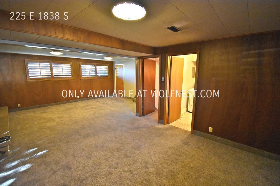 Lovely 4 Bed Orem Home! No Deposit Option! property image