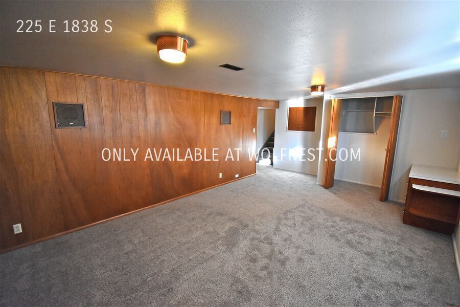 Lovely 4 Bed Orem Home! No Deposit Option! property image
