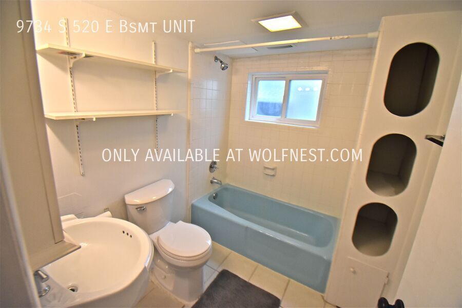 Lovely 2 Bed Sandy Bsmt Unit! No Deposit Option! property image