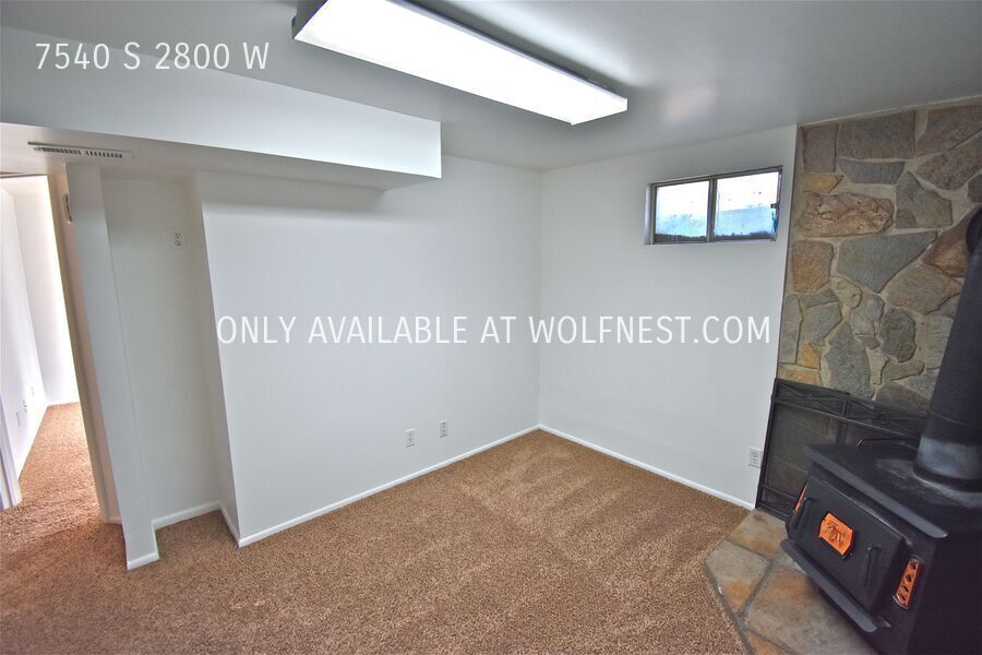 No Deposit Option! Lovely 4 Bedroom West Jordan Home! property image