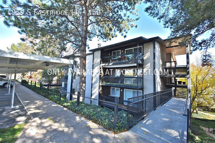 Gorgeous 2 Bed Murray Condo! No Deposit Option! property image