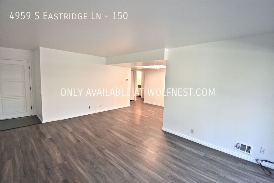 Gorgeous 2 Bed Murray Condo! No Deposit Option! property image