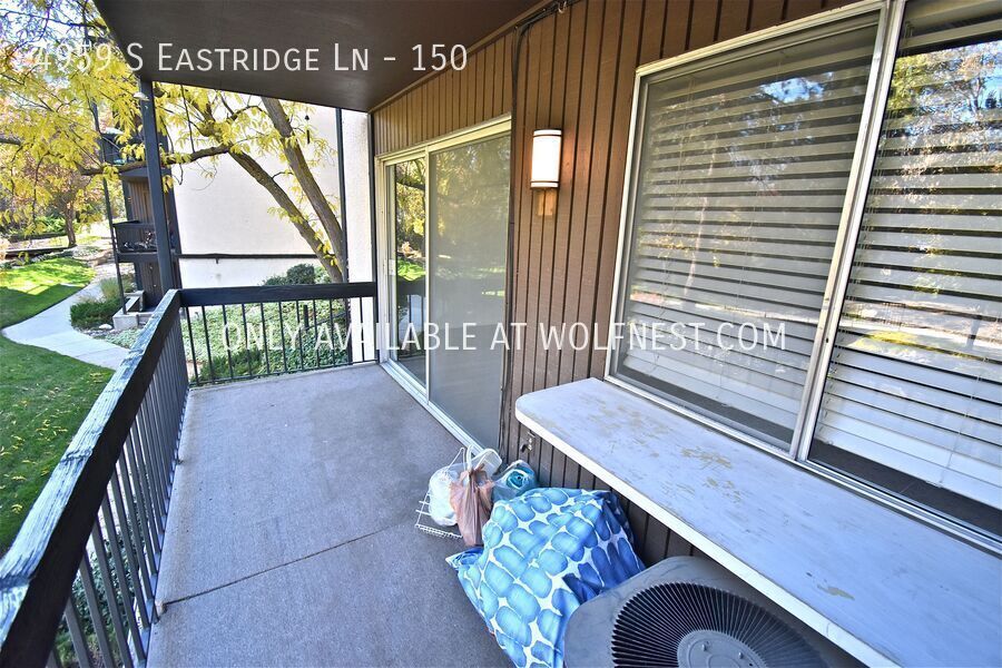 Gorgeous 2 Bed Murray Condo! No Deposit Option! property image
