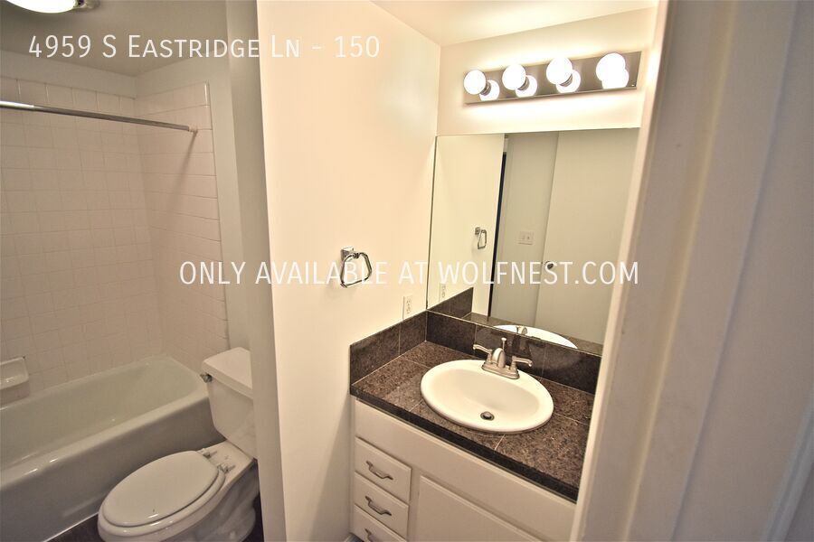 Gorgeous 2 Bed Murray Condo! No Deposit Option! property image