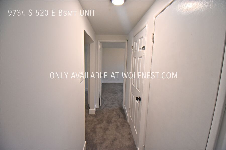 Lovely 2 Bed Sandy Bsmt Unit! No Deposit Option! property image