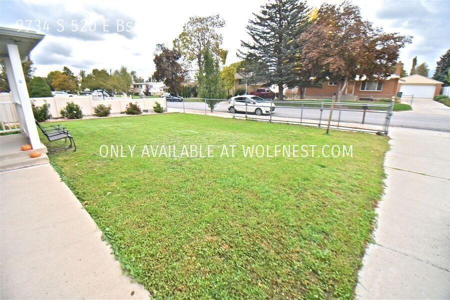 Lovely 2 Bed Sandy Bsmt Unit! No Deposit Option! property image